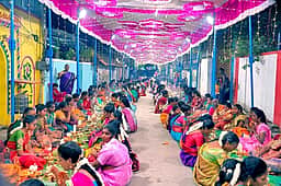 ஆறுமுகனேரி மாரியம்மன்
கோயில் கொடை விழா
