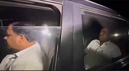 தமிழக அரசியலில் அடுத்தடுத்த பரபரப்பு... புதுச்சேரி தனியார் விடுதியில் அதிமுக எம்.எல்.ஏ-க்கள்!