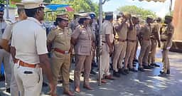 விஜய்க்கு ஆதரவாக போராட்டம்? பாதுகாப்பு வளையத்துக்குள் மெரீனா!