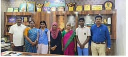 பிளஸ் 2 தோ்வு: சீா்காழி விவேகானந்தா மெட்ரிக். பள்ளி 100% தோ்ச்சி