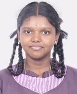 தரணி மெட்ரிக் பள்ளி அளவில் சிறப்பிடம் பெற்றவா்கள்