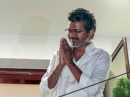 தமிழக முதல்வராக விஜய் பதவியேற்பது எப்போது? 