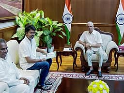 தவெக ஆட்சி அமைப்பதில் மேலும் சிக்கல்!