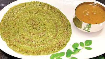 முருங்கைக்கீரை தோசை 