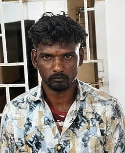 பெண்ணுக்கு கத்திக்குத்து:
இளைஞா் கைது