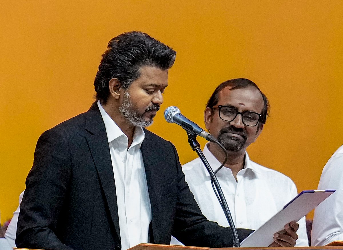 முதல்வர் விஜய்