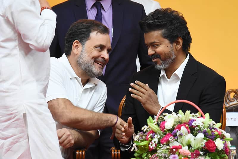 CM Vijay to meet Sonia, Rahul