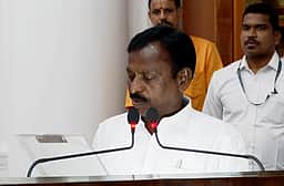 தற்காலிக சட்டப்பேரவைத் தலைவராக கருப்பையா பதவியேற்பு!