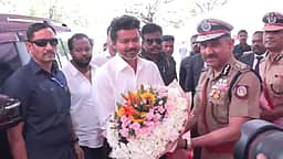 நேரு விளையாட்டு அரங்கில் தவெக தலைவர் விஜய்!