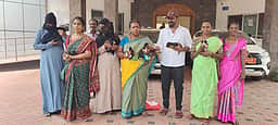 நாய்களுக்கு முறையான கருத்தடை கோரி மாநகராட்சி அலுவலகம் முன் போராட்டம்