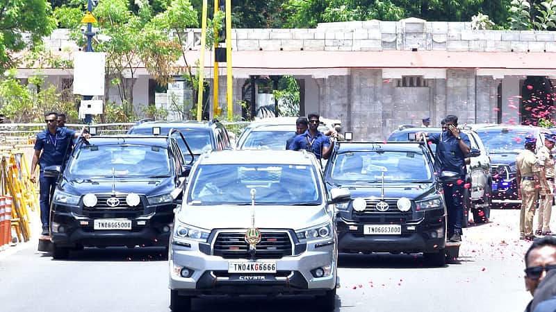 Vijay Convoy