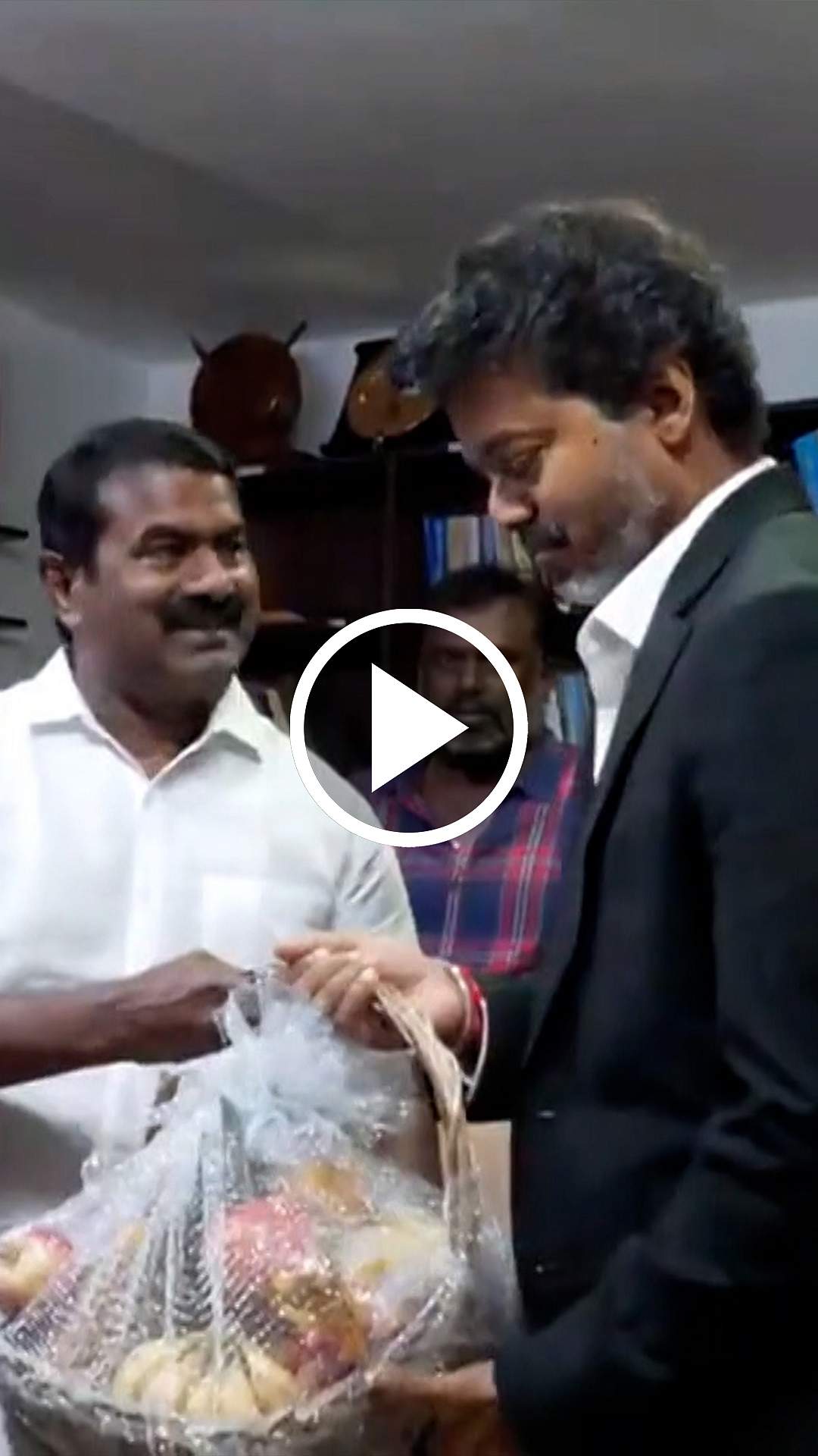 NTK சீமானை சந்தித்த முதல்வர் விஜய் | Vijay | Dinamani 