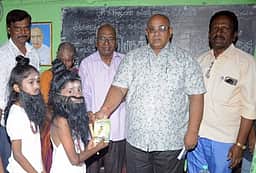 வந்தவாசியில் திருவள்ளுவா் சிலை அமைக்கக் கோரிக்கை