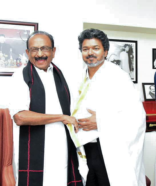முதல்வர் சி. ஜோசப் விஜய்யின் ‘அரவணைப்பு’ அரசியல்! 