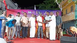 இலக்கியங்களை வாசிக்கும் மரபை விட்டுவிட்டோம்! - எழுத்தாளா் ச.தமிழ்ச்செல்வன் வேதனை!