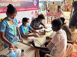 வீரபாண்டியில் இலவச மருத்துவ முகாம்
