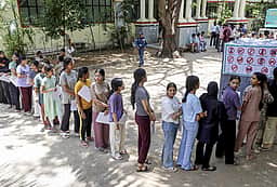 நீட் வினாத்தாள் கசிவு: சிபிஐ வழக்குப் பதிவு!