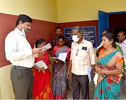 கொடுமுடியில் மாவட்ட ஆட்சியா் ஆய்வு
