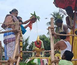 தகட்டூா் ஆகாசமாரியம்மன் கோயில் குடமுழுக்கு