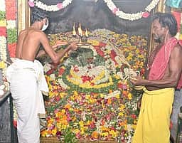 கோவில்பட்டி பிடாரியம்மன் கோயில் பூச்சொரிதல் விழா