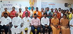 செவிலியா்கள் கெளரவிப்பு