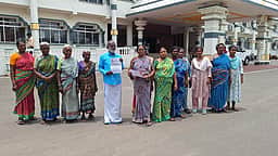 மதுக் கடையை அகற்றக் கோரி ஆட்சியரிடம் மனு