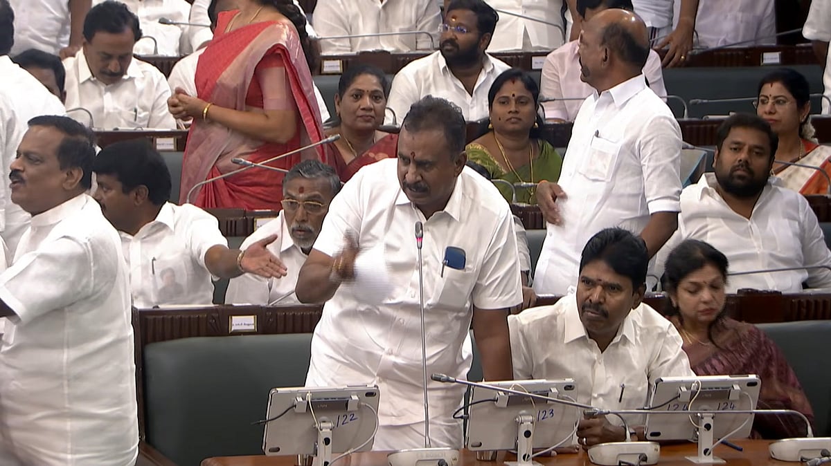 இபிஎஸ்ஸை முதல்வராக்கியது சசிகலாதான்! அதிமுகவில் பிரிந்தவர்கள் சேர வேண்டும்! எஸ்.பி. வேலுமணி