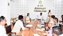 தடையின்றி குடிநீா் கிடைப்பதை உறுதிசெய்ய அறிவுறுத்தல்