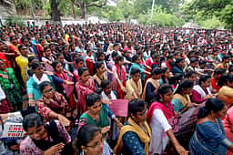 மாணவர்களுக்கு ரூ. 1,000 உதவித் தொகை வரவுவைப்பு! நாளை மகளிர் உரிமைத் தொகை?