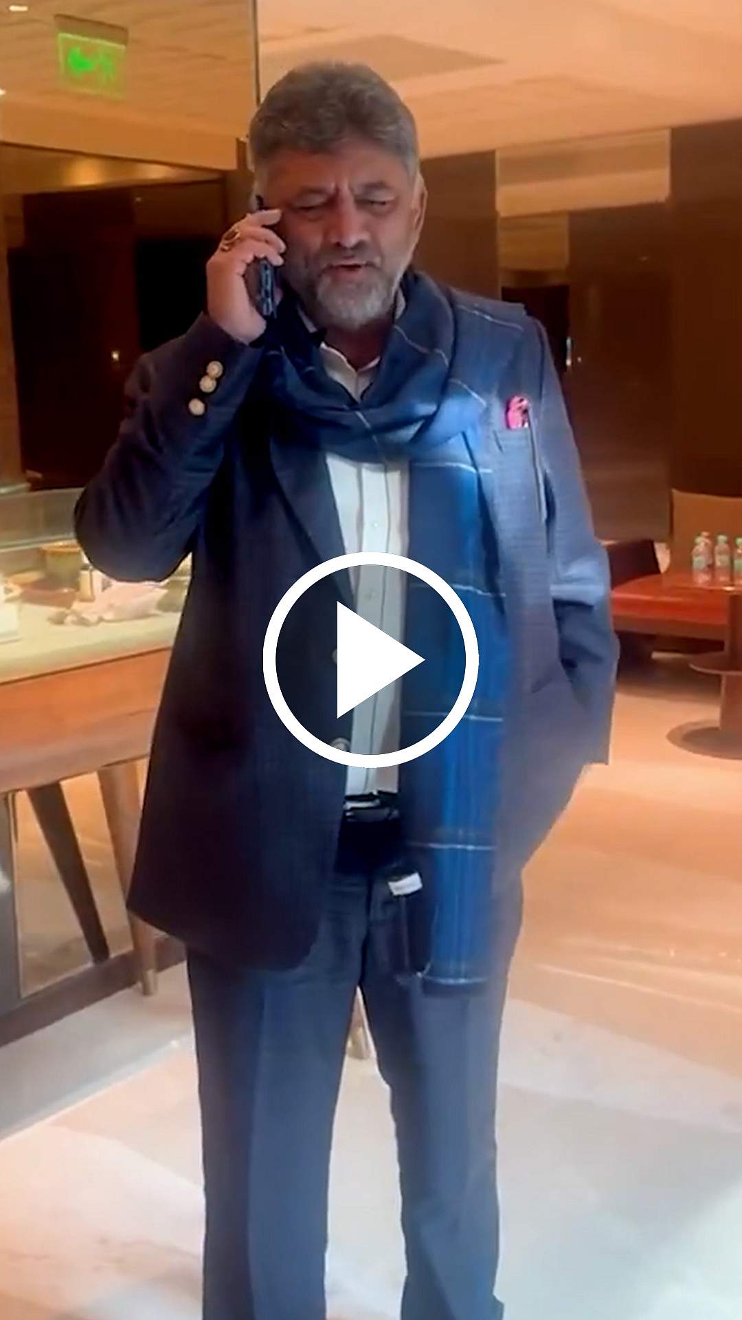 முதல்வர் விஜய்யுடன் போனில் பேசிய கர்நாடக துணைமுதல்வர் டி.கே. சிவக்குமார்!