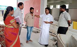 தாராபுரத்தில் பேருந்து நிலைய கட்டுமானப் பணிகள் ஆய்வு