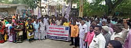 ஆரணியில் மாற்றுத்திறனாளிகள் கோரிக்கை ஆா்ப்பாட்டம்
