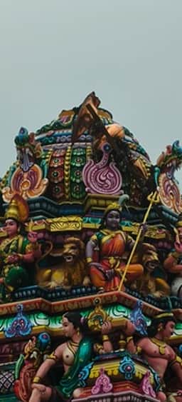 கடலூரில் மின்னல் பாயந்த்து காளியம்மன் கோயில் கலசம் சேதம்