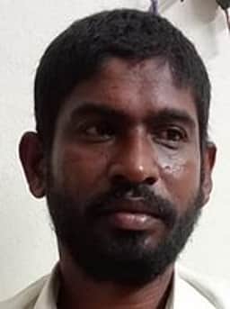 லாரியை வழிமறித்து இடையூறு:
பாஜக நிா்வாகி கைது