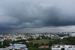 அடுத்த 3 மணி நேரம்... சென்னை உள்பட 12 மாவட்டங்களில் மழைக்கு வாய்ப்பு!