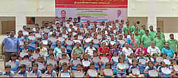 கோடைகால கையுந்து பந்து பயிற்சி முகாம் நிறைவு விழா: மாவட்டக் கல்வி அலுவலா் பங்கேற்பு