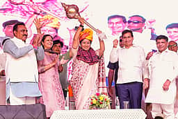 துவாரகாவில் ரூ.100 கோடி மதிப்பில் மேம்பாட்டுத் திட்டங்கள்: முதல்வா் குப்தா தொடங்கிவைத்தாா்