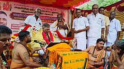 சேவூா் விருப்பாட்சீஸ்வரா் கோயிலில் திருவாசகம் முற்றோதல்