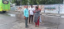 தஞ்சாவூா் பழைய பேருந்து நிலையத்தில் கழிவு நீா்: துணை மேயா் ஆய்வு!