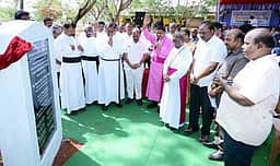 நாசரேத் பொறியியல் கல்லூரியில்
புதிய கட்டடத்துக்கு அடிக்கல்
