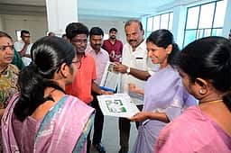 தூத்துக்குடி மாநகராட்சி வணிக வளாகங்களில் எம்.பி. ஆய்வு