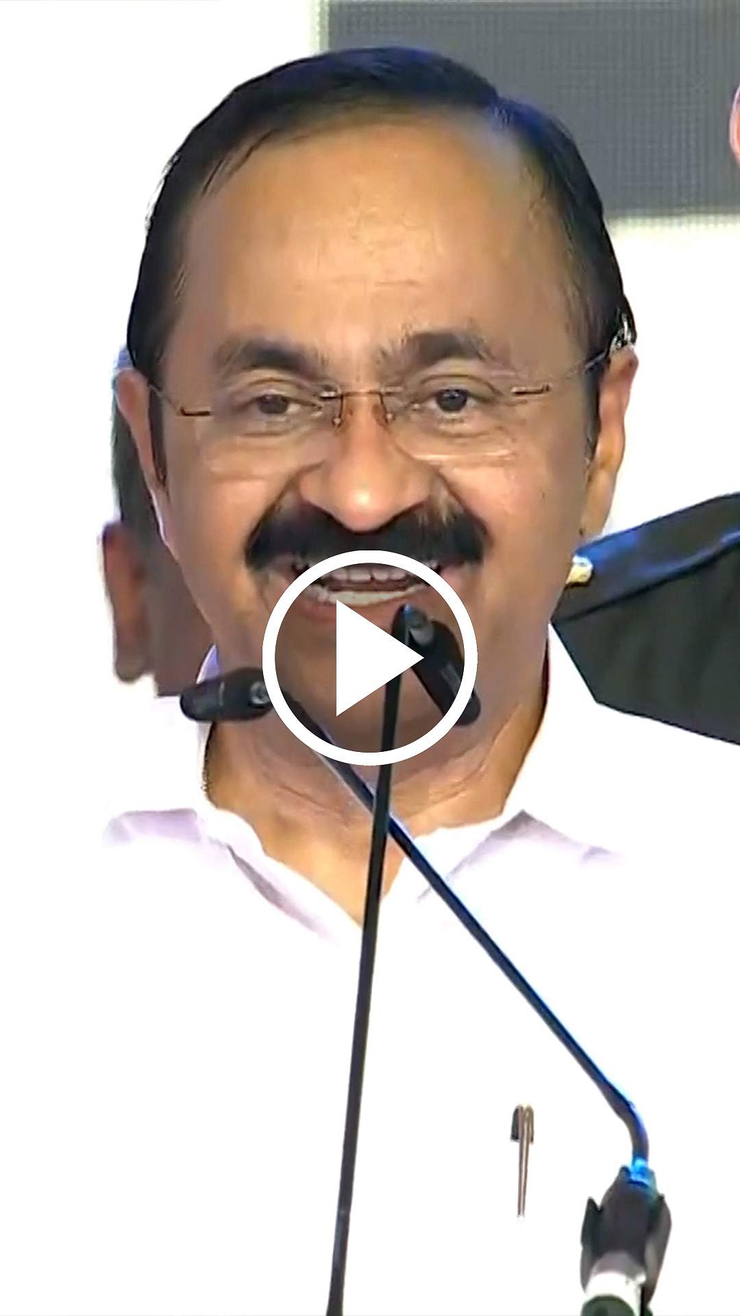 கேரள முதல்வராக பதவியேற்றார் வி.டி. சதீசன்!