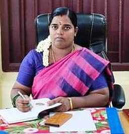 அரக்கோணம் வட்டாட்சியா் பொறுப்பேற்பு