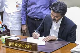 அம்மா உணவகங்களை புதுப்பிக்க முதல்வர் விஜய் உத்தரவு!