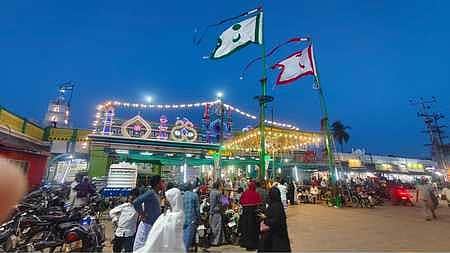 நாகூா் தா்காவில் சின்ன ஆண்டவா் கந்தூரி விழா