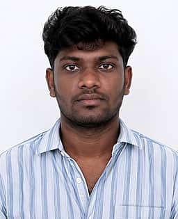 மூதாட்டிக்கு பாலியல் தொல்லை: இளைஞா் கைது