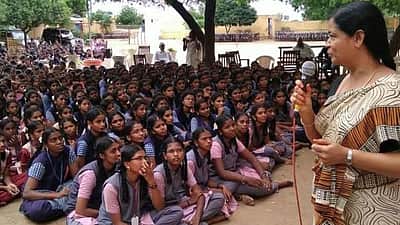 மாதவிடாய் அவமானமல்ல! மூடநம்பிக்கைகளை உடைத்தெறியும் பெண்ணின் குரல்!