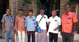 மூடப்படும் மதுக் கடை ஊழியா்களுக்கு மாற்றுப் பணி வழங்கக் கோரிக்கை