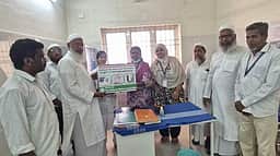 ஆரம்ப சுகாதார நிலையத்துக்கு
மருத்துவ உபகரணங்கள் அளிப்பு