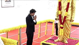 அயோத்திதாச பண்டிதர் உருவச்சிலைக்கு முதல்வர் விஜய் மரியாதை!